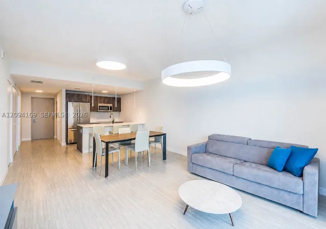 488-ne-18th-street-4406-miami-fl-33132/hzid_72d5c499