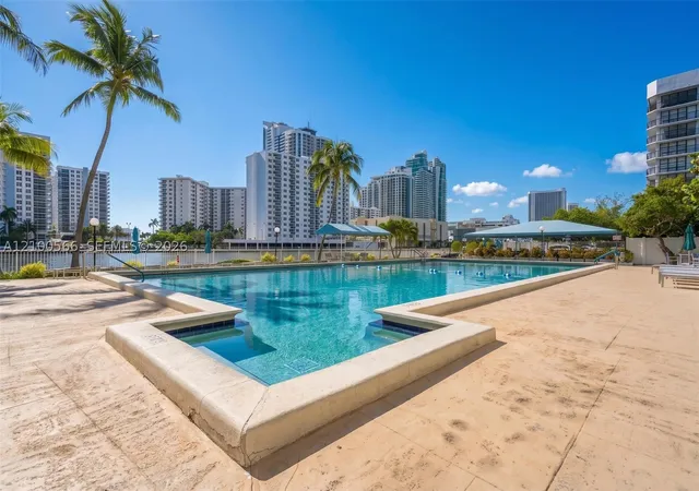 1000-parkview-dr-627-hallandale-beach-fl-33009/hzid_caf23999