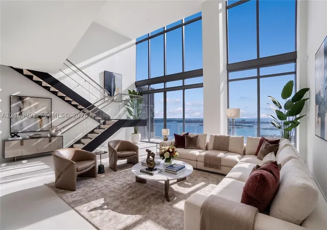 1400-biscayne-blvd-uph03-miami-fl-33132/hzid_7d10816c