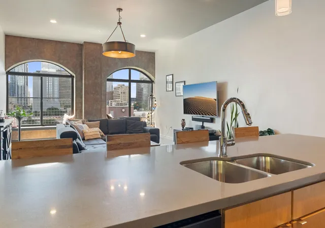 507-sabine-st-605-austin-tx-78701/hzid_00dd171f