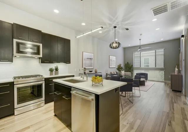 2314-enfield-rd-202-austin-tx-78703/hzid_69a6bf9e