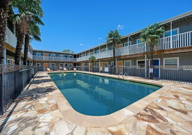 2401-manor-rd-217-austin-tx-78722/hzid_a49be7fc