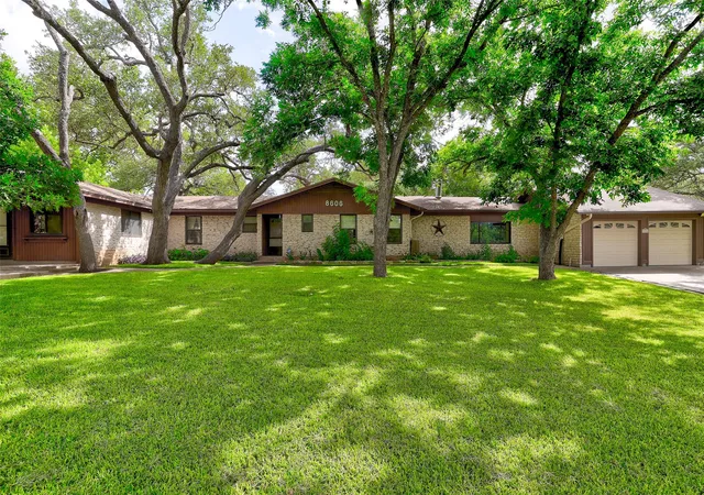 8606-thunderbird-rd-a-b-austin-tx-78736/hzid_bbf2ca95