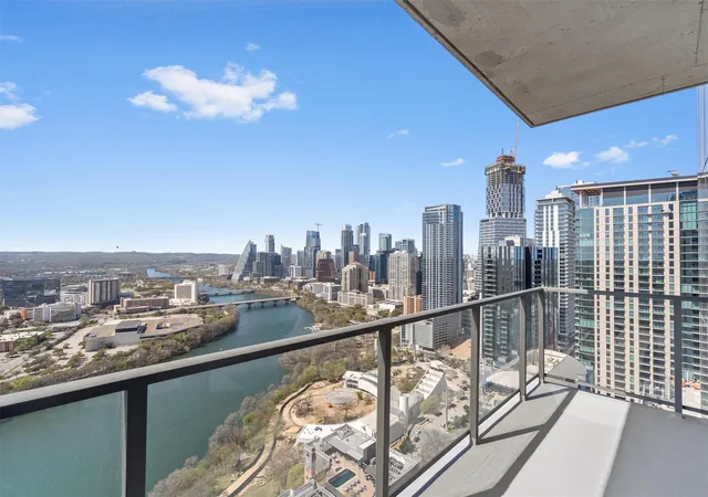 44-east-ave-3402-austin-tx-78701/hzid_3d1cd4a3