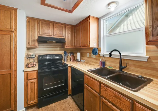 703-valley-view-dr-a-b-pflugerville-tx-78660/hzid_35c49fa9