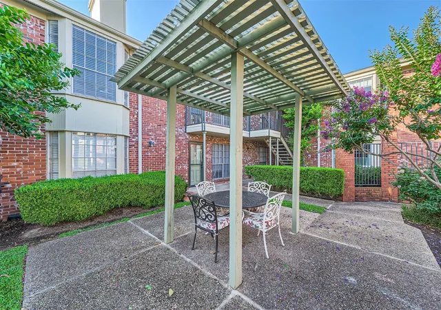 7920-rockwood-ln-203-austin-tx-78757/hzid_0324b81a