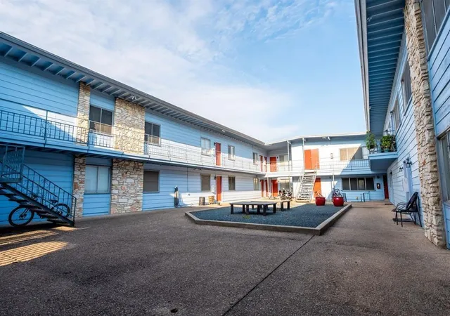 2408-longview-st-111-austin-tx-78705/hzid_6156c4e2