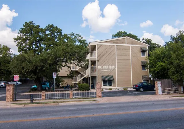 202-e-45th-st-203-austin-tx-78751/hzid_9fa7f79f