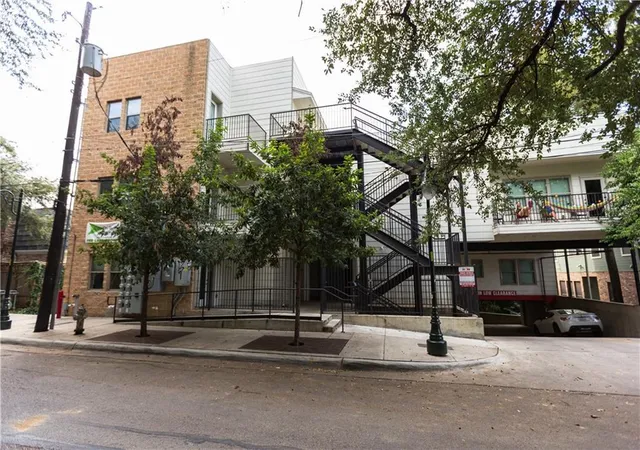2708-san-pedro-st-302-austin-tx-78705/hzid_1765c0a6