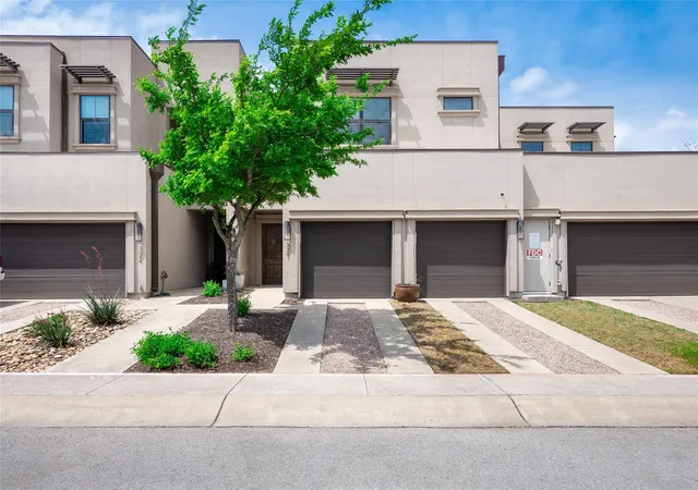 8200-southwest-pkwy-321-austin-tx-78735/hzid_1cf229a4