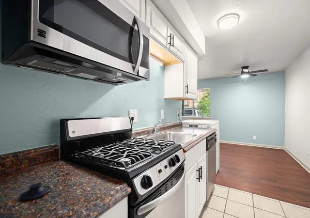 1010-w-23rd-st-3-austin-tx-78705/hzid_a999a4e4