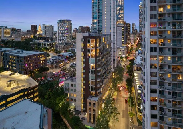 800-w-5th-st-703-austin-tx-78703/hzid_5727cb14