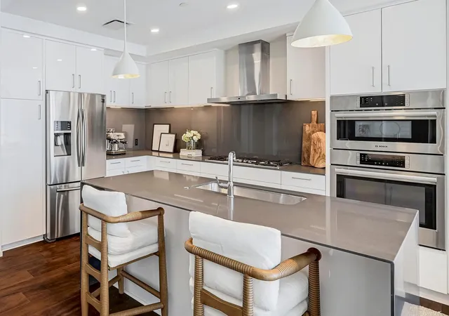 301-west-ave-2105-austin-tx-78701/hzid_756ce636