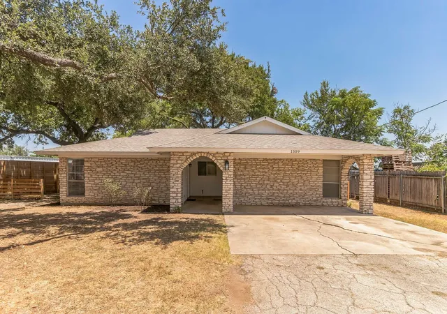 1509-park-ln-georgetown-tx-78628/hzid_dd1270a0
