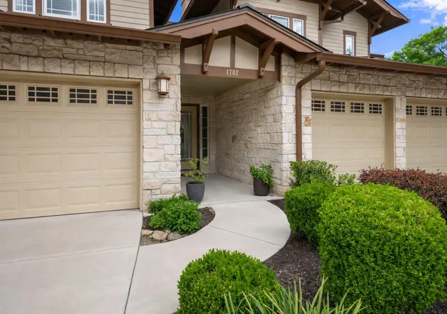 2930-grand-oaks-loop-1702-cedar-park-tx-78613/hzid_6715f0a0