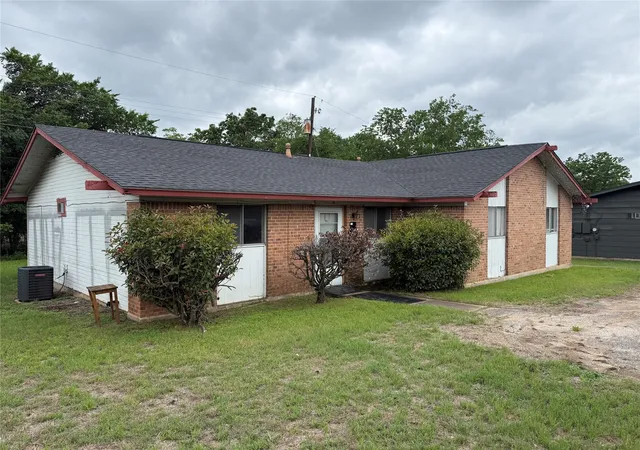 1303-falcon-cv-austin-tx-78745/hzid_96ce4c19