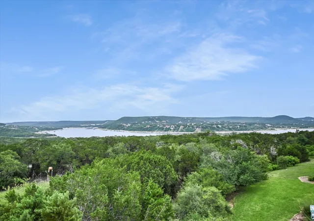 17800-edgewood-wy-301-jonestown-tx-78645/hzid_ef53a9fa