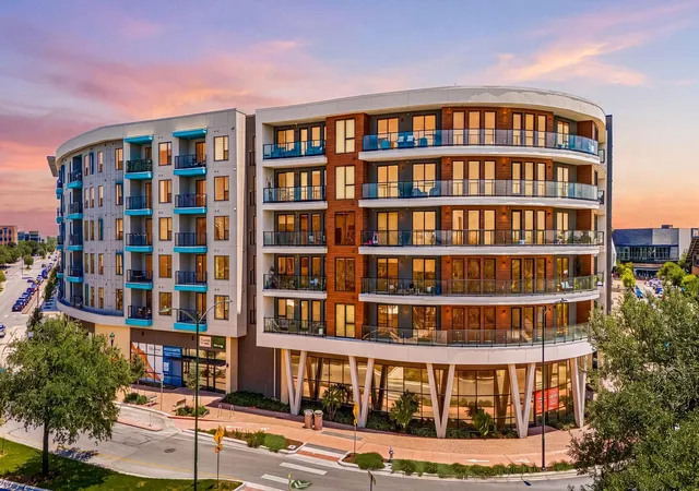 1701-simond-ave-612-austin-tx-78723/hzid_624b4483