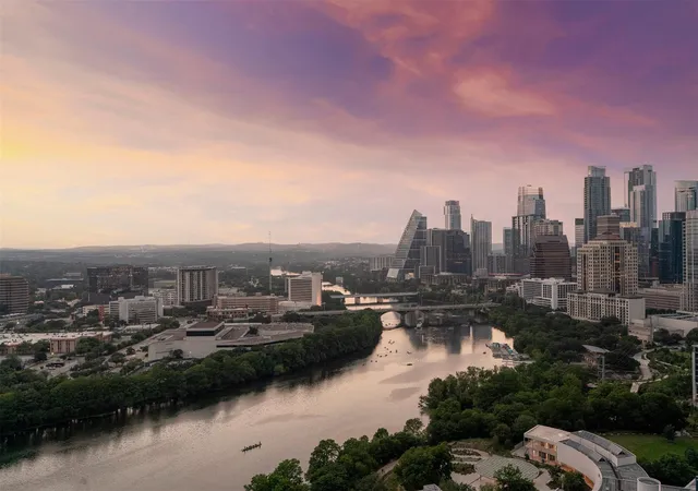 48-east-ave-2911-austin-tx-78701/hzid_5436510f