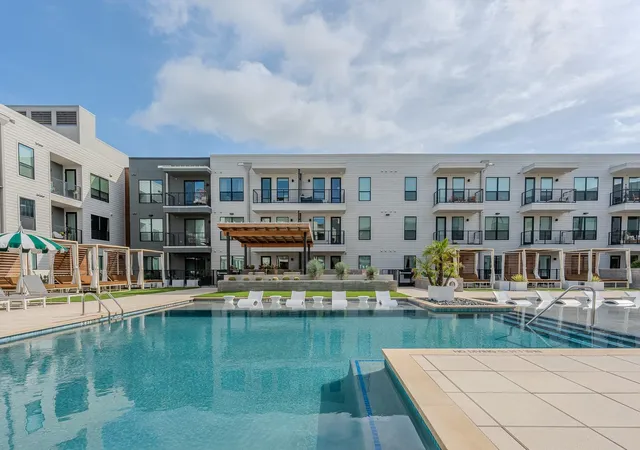 1701-simond-ave-201-austin-tx-78723/hzid_9d511221