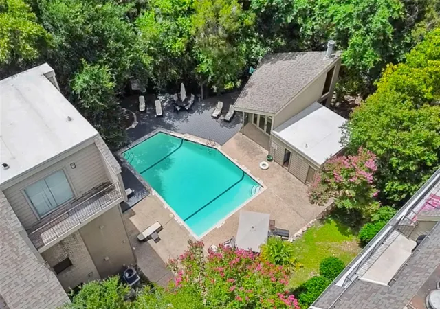 1135-barton-hills-dr-355-austin-tx-78704/hzid_f8d8573b