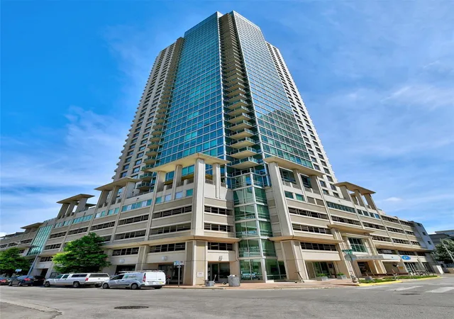 300-bowie-st-1305-austin-tx-78703/hzid_20f5da2a