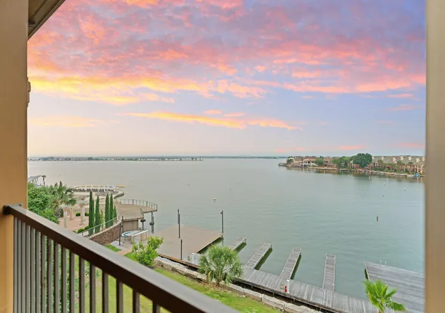 98-island-dr-34-horseshoe-bay-tx-78657/hzid_65f26cb5