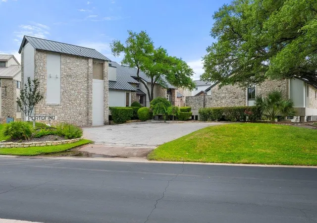 103-island-dr-2-horseshoe-bay-tx-78657/hzid_af0062d1