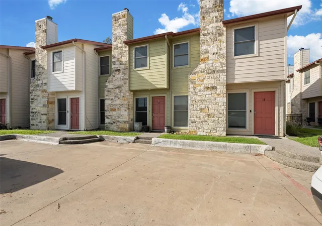 6900-e-riverside-dr-12-austin-tx-78741/hzid_6f802a52