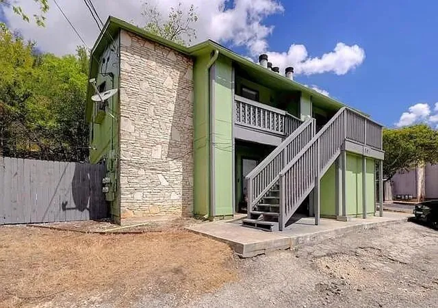 801-bracewood-cir-san-marcos-tx-78666/hzid_d961d7e2