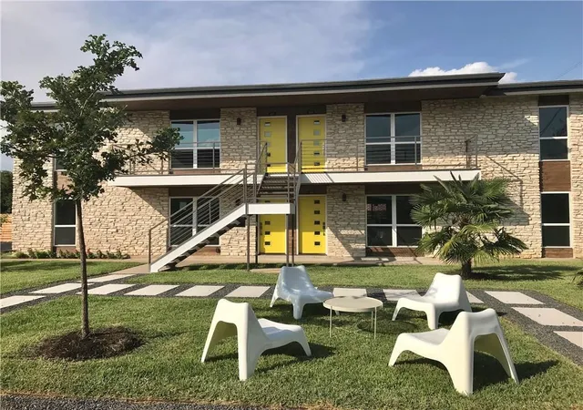 8605-putnam-dr-202-austin-tx-78757/hzid_420f5d59