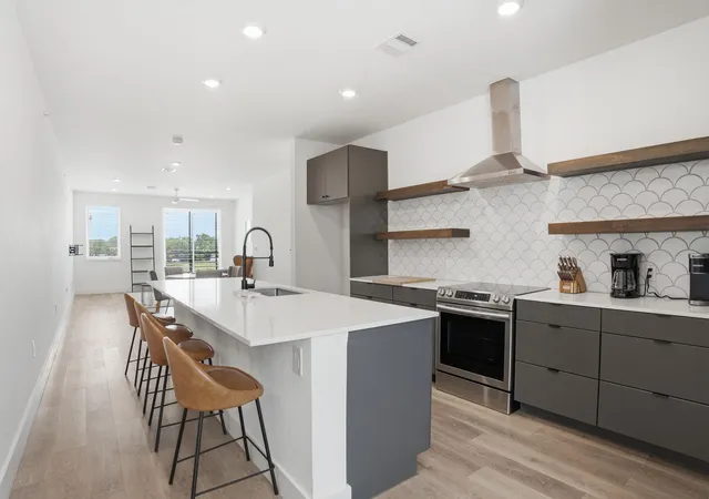 2709-e-5th-st-1306-austin-tx-78702/hzid_8df7a83d