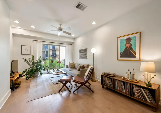 908-nueces-st-37-austin-tx-78701/hzid_950bbb32