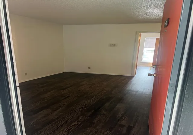2803-hemphill-park-b-110-austin-tx-78705/hzid_e6491348
