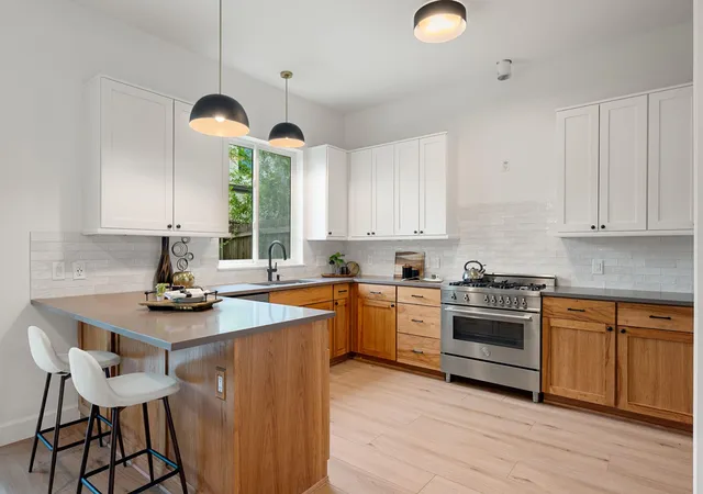 1504-collier-st-7-austin-tx-78704/hzid_8448c23a