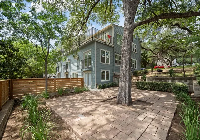 201-west-31st-st-e-austin-tx-78705/hzid_0f07f8d8