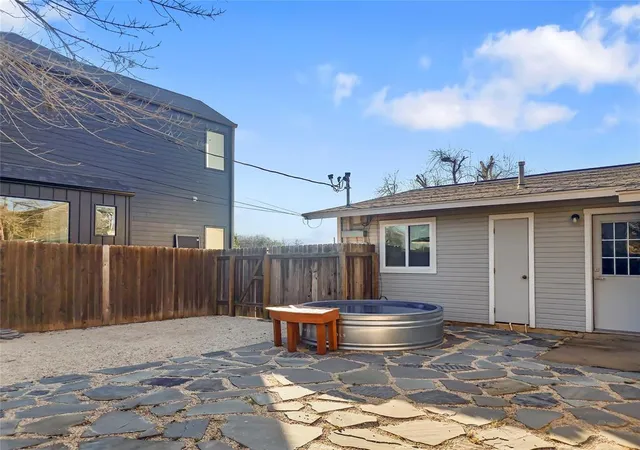 4805-richmond-ave-b-austin-tx-78745/hzid_ef85b136