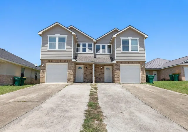 709-claremont-pkwy-a-b-marble-falls-tx-78654/hzid_bfe684ef