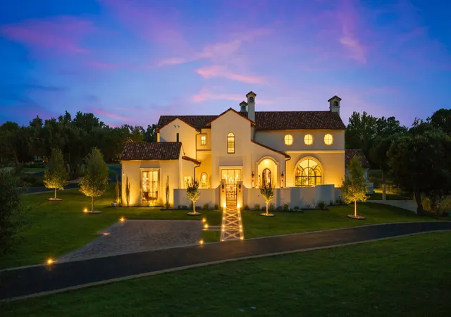 125-plaza-escondido-horseshoe-bay-tx-78657/hzid_5109e2ad