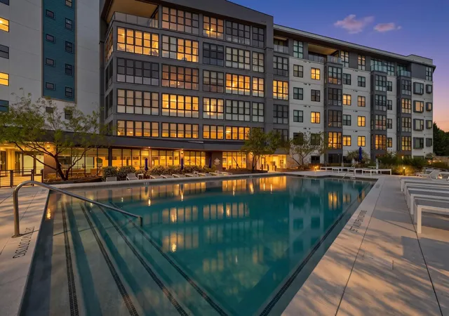 800-embassy-dr-205-austin-tx-78702/hzid_3c39068f