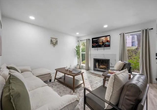 6413-chimney-creek-cir-a1-austin-tx-78723/hzid_94b3475d