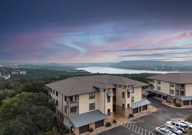 17800-edgewood-wy-203-jonestown-tx-78645/hzid_2835cb8f