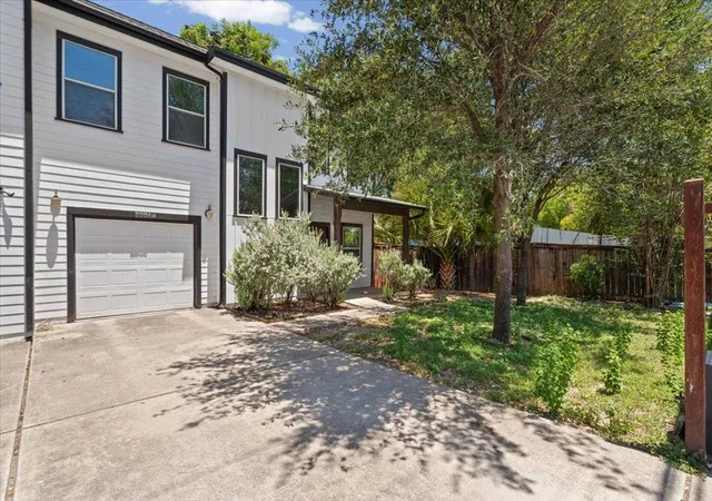 3304-e-5th-st-b-austin-tx-78702/hzid_ccd9fed1