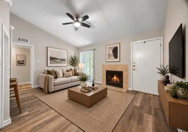 3204-menchaca-rd-104-austin-tx-78704/hzid_5dde8f3d