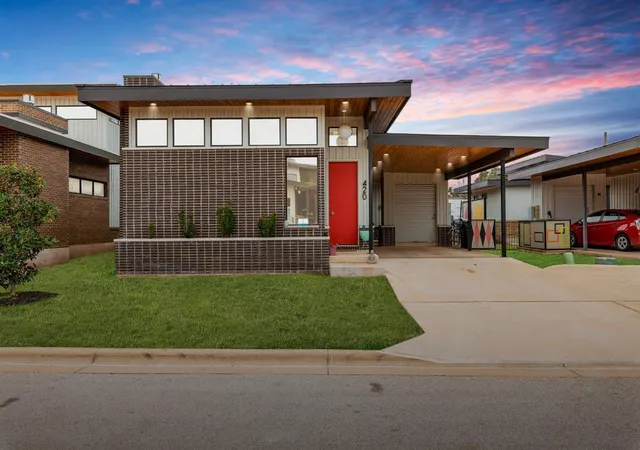420-starlight-village-loop-17-leander-tx-78641/hzid_86783f74