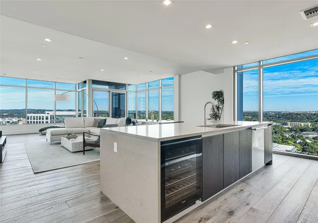 501-west-ave-2004-austin-tx-78701/hzid_d4252edf
