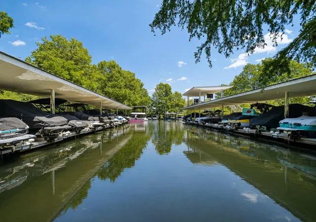 2503-westlake-dr-301-austin-tx-78746/hzid_ba25f3ee