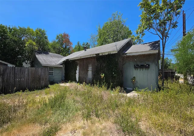 125-s-bishop-st-san-marcos-tx-78666/hzid_1dd6d99c