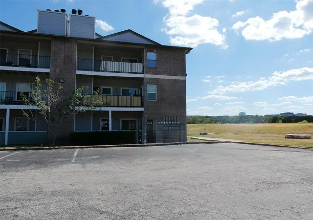 12166-metric-blvd-1009-austin-tx-78758/hzid_2d24c5c7