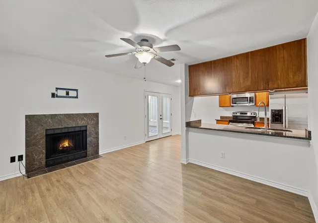 6700-cooper-ln-19-austin-tx-78745/hzid_254bffa4